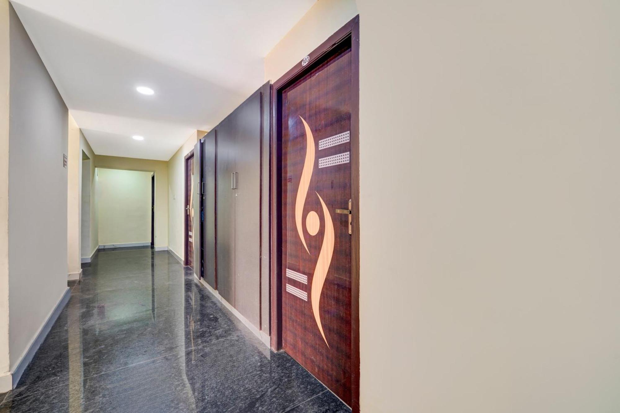 Super Hotel O Madurai Near Bus Stand Tallākulam Εξωτερικό φωτογραφία